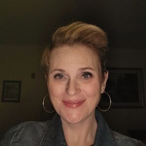 Meet your Posher, Libby